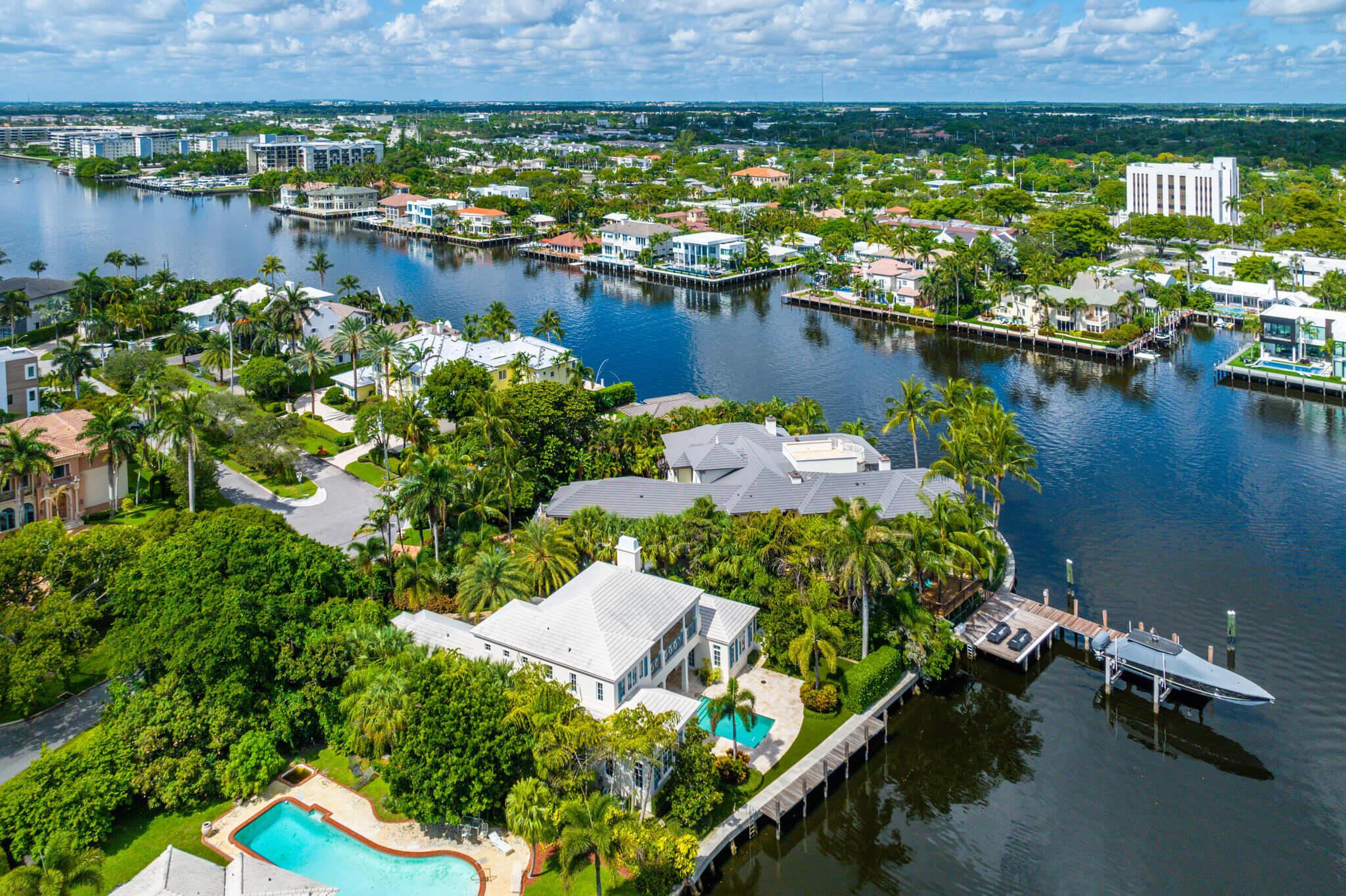 Best Surplus Distributors in Palm Beach, FL-Coastal Surplus Solutions