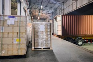 Negotiating Truckload Liquidation Deals: A Step-by-Step Guide