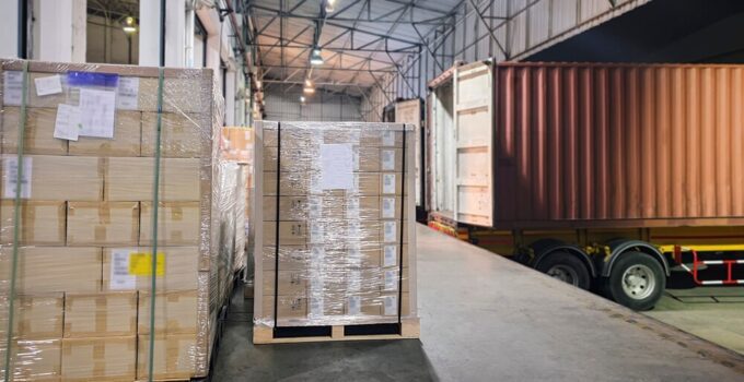 Negotiating Truckload Liquidation Deals A Step-by-Step Guide – Coastal Surplus Solutions