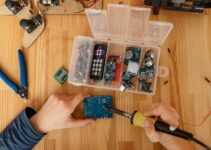 Turning Surplus Electronics into Profit: A Reseller’s Playbook