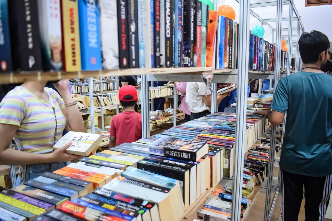 Book Liquidation Lots Textbook, Novel & Educational Book Surplus 2– Coastal Surplus Solutions