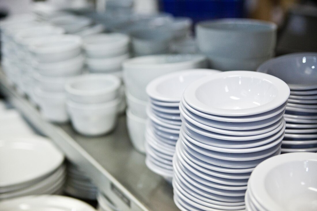 Food Service Liquidation Plate, Utensil & Restaurant Supply Surplus– Coastal Surplus Solutions