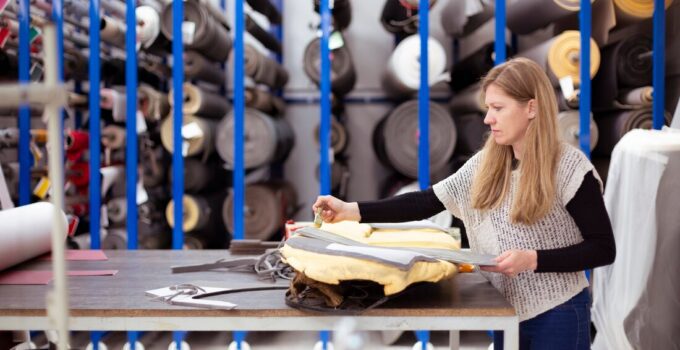 How to Source Designer Apparel Liquidation Pallets 2025 Wholesale Buying Guide– Coastal Surplus Solutions