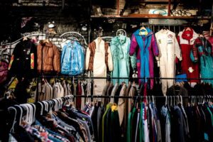 Leading Through Economic Uncertainty: Surplus Strategies for Volatile Markets