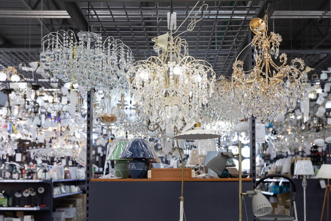 Lighting Liquidation Lots LED, Chandelier & Fixture Surplus Inventory 2– Coastal Surplus Solutions