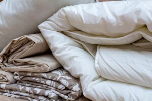 Luxury Bedding Liquidation: Sheet Sets, Comforters & Linen Surplus Deals