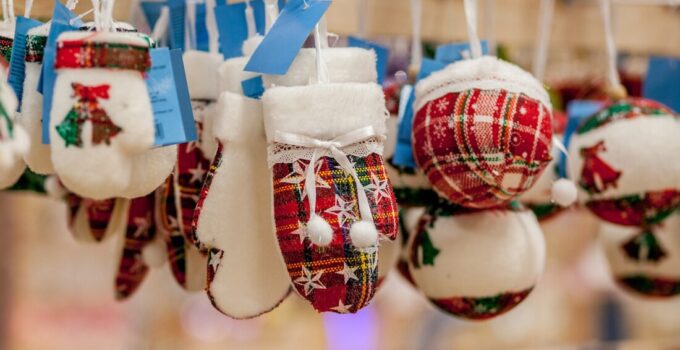 Seasonal Decoration Liquidation Christmas, Halloween & Holiday Surplus– Coastal Surplus Solutions