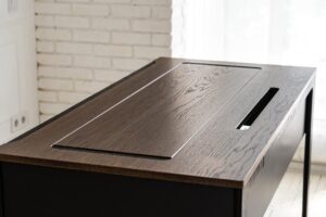 Office Furniture Liquidation: Desk, Chair & Corporate Surplus Inventory